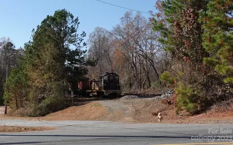 82 Longview Trl, Bostic, NC 28018 photo 21