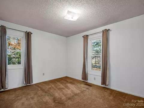 159 White Oak Ln, Tryon, NC 28782 photo 19