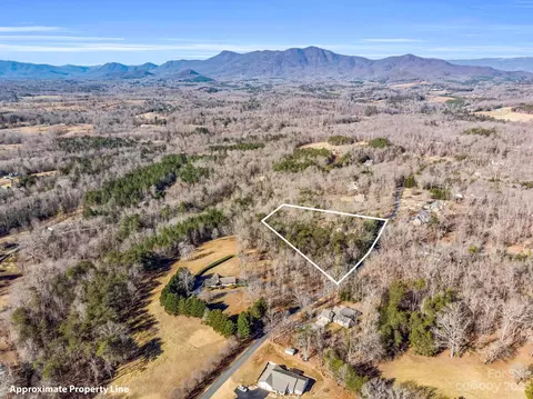 159 White Oak Ln, Tryon, NC 28782 photo 29