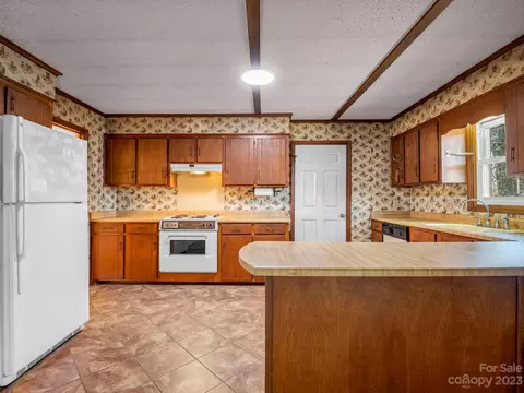 159 White Oak Ln, Tryon, NC 28782 photo 11