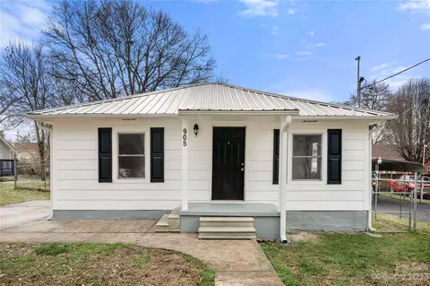 905 Glenview Ave, Gastonia, NC 28054