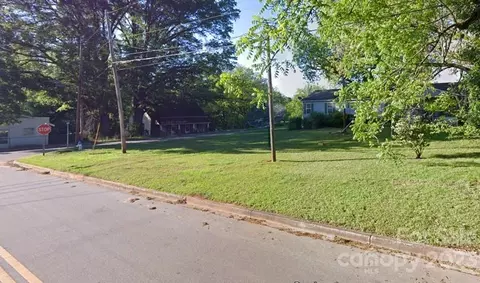 1 Center St, York, SC 29745