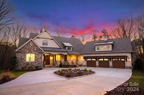 9400 Sweetleaf Pl, Charlotte, NC 28278