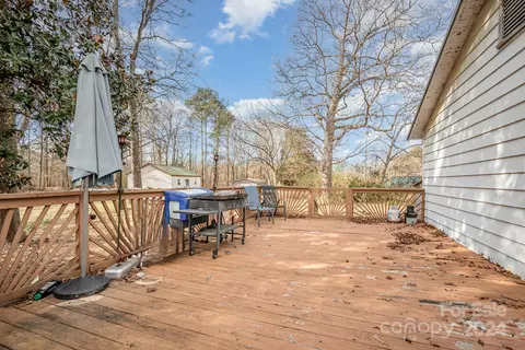 Exterior - 3704 Helms Rd, Lancaster, SC 29720 photo 7 of 9