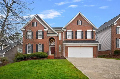 9211 Brechin Dr, Charlotte, NC 28277