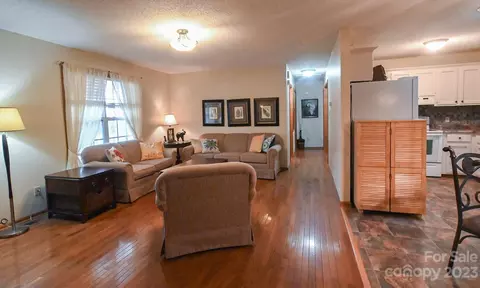 2965 Greenleaf Rd, Clover, SC 29710 photo 14