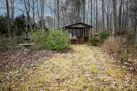 2965 Greenleaf Rd, Clover, SC 29710 photo 8