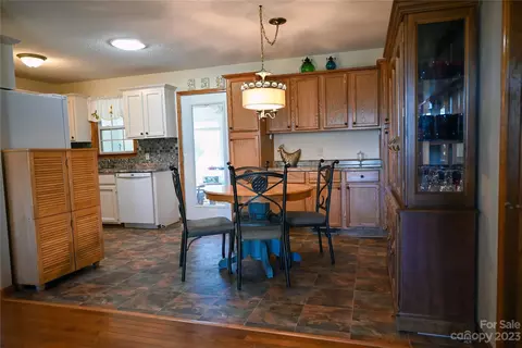 2965 Greenleaf Rd, Clover, SC 29710 photo 22