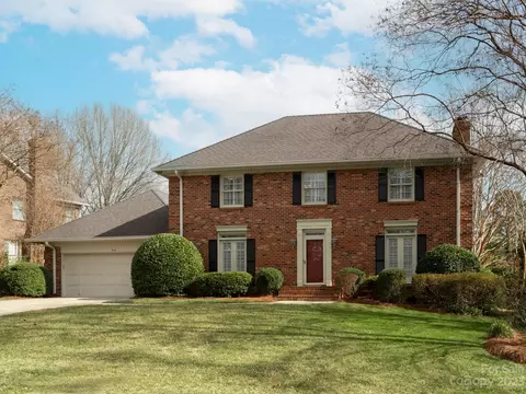 919 Trentle Ct, Charlotte, NC 28211
