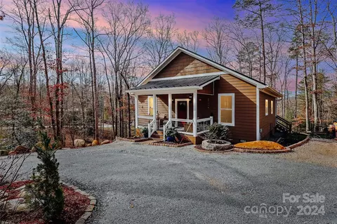 884 Dobsons Knob Loop, Marion, NC 28752