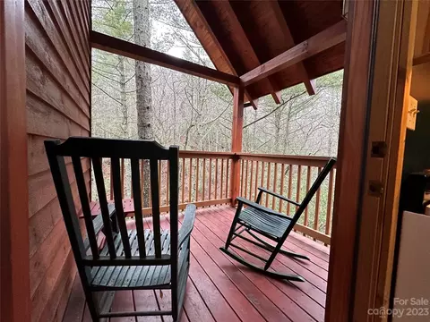 49 Creekside Loop, Spruce Pine, NC 28777 photo 14