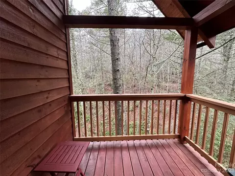 49 Creekside Loop, Spruce Pine, NC 28777 photo 15