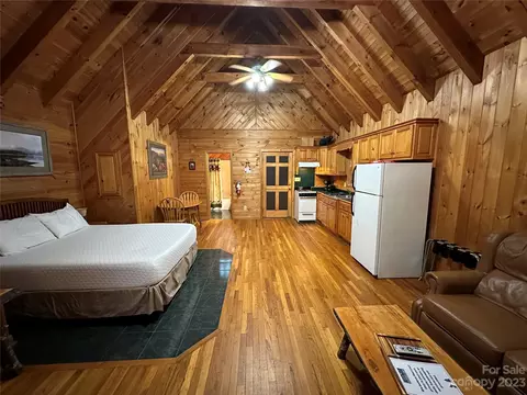 49 Creekside Loop, Spruce Pine, NC 28777 photo 6