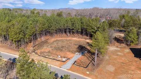 1098 Sage Pine Cir, Clover, SC 29710