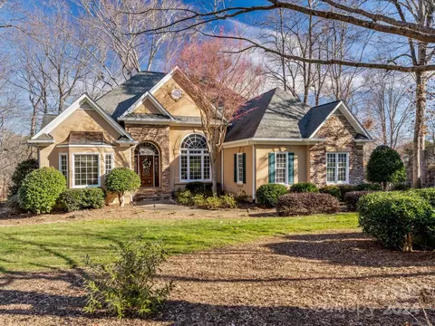 117 Sapphire Dr, Mooresville, NC 28117