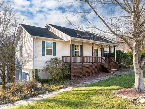 546 Old Nc 20 Hwy, Alexander, NC 28701