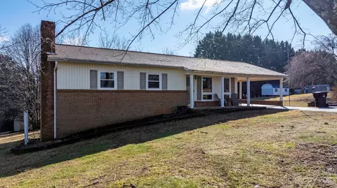 2501 Raintree St, Connelly Springs, NC 28612
