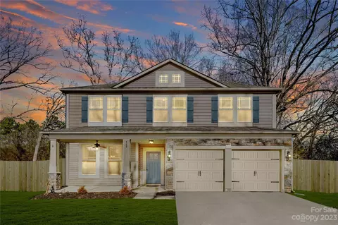 719 Old Providence Rd, Waxhaw, NC 28173