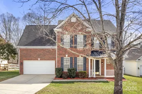 1001 Secret Garden Ct, Indian Trail, NC 28079