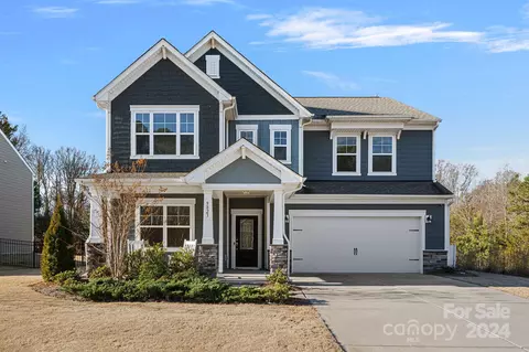 9823 Caledenia Dr, Huntersville, NC 28078