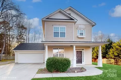 12205 Folkston Dr, Huntersville, NC 28078
