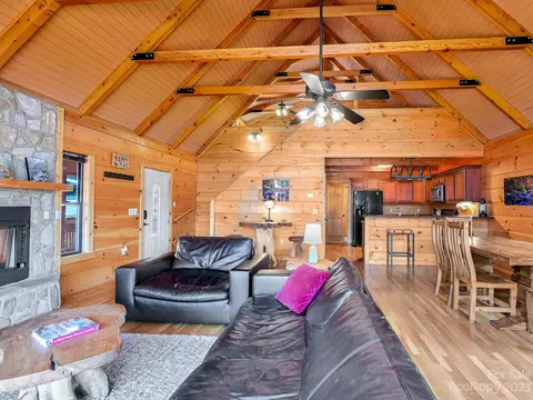 356 Panoramic Loop, Maggie Valley, NC 28751 photo 7