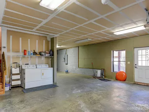 356 Panoramic Loop, Maggie Valley, NC 28751 photo 17