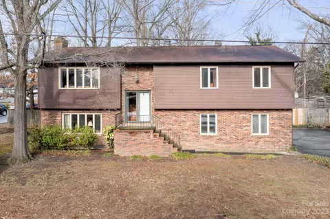 105 Goodman Cir, Concord, NC 28025