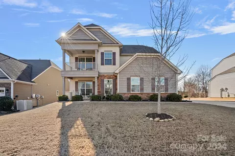 1700 Palazzo Dr, Waxhaw, NC 28173