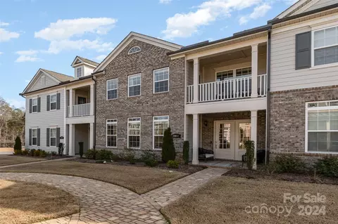 15021 Clear Sky Ln, Charlotte, NC 28277