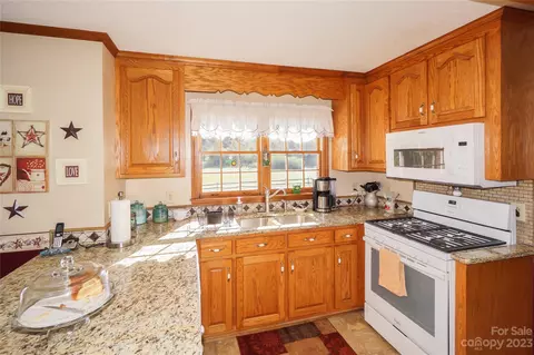 16574 Five Point Rd, Locust, NC 28097 photo 12