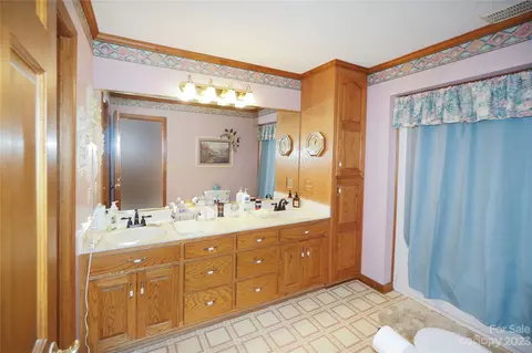 16574 Five Point Rd, Locust, NC 28097 photo 17