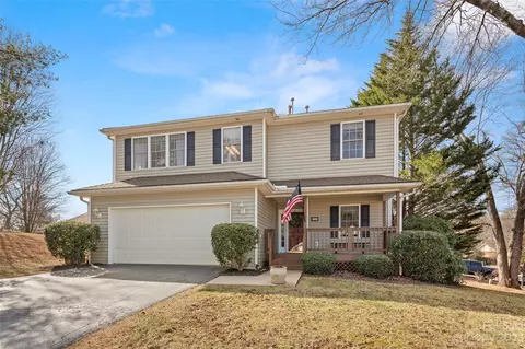 14 Glenwood Hill Ln, Mills River, NC 28759