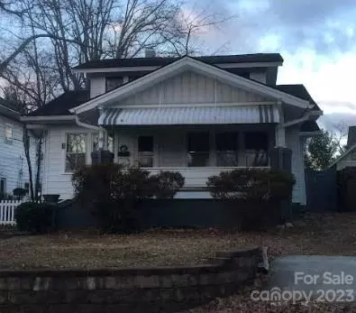 32 Majestic Ave, Asheville, NC 28806