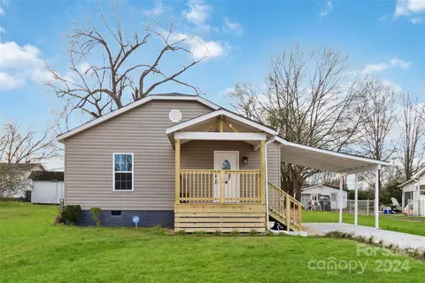 203 Faulkner St, Clover, SC 29710