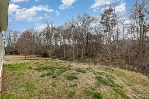 545 Daventry Ct, Clover, SC 29710 photo 33