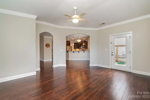 545 Daventry Ct, Clover, SC 29710 photo 9