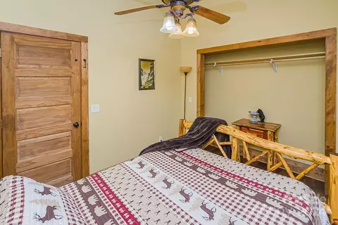 Bedroom - 75 Mountainside Rd, Franklin, NC 28734 photo 5 of 14