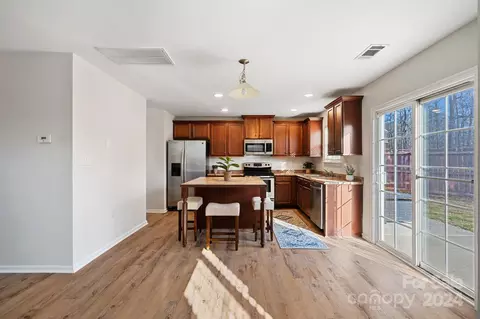 Kitchen - 323 Lind Point Ln, Monroe, NC 28110 photo 1 of 3