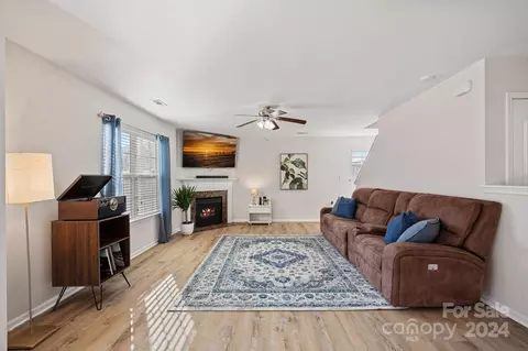 Living - 323 Lind Point Ln, Monroe, NC 28110 photo 1 of 2