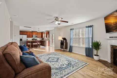 Living - 323 Lind Point Ln, Monroe, NC 28110 photo 2 of 2