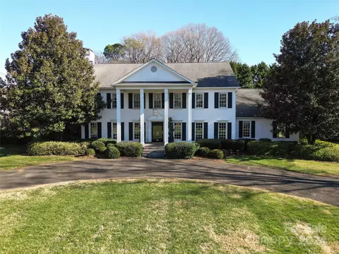 2145 Sharon Ln, Charlotte, NC 28211