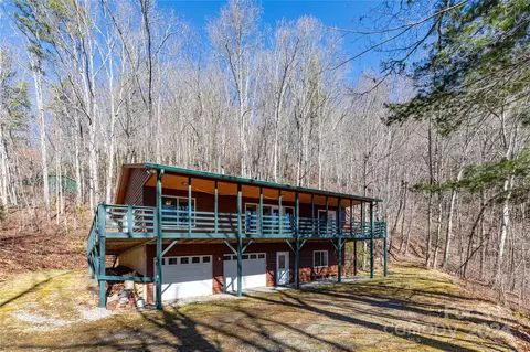 464 Eagles Roost Rd, Bryson City, NC 28713