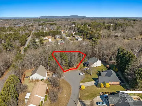 954 41st Avenue Ne 6 Dr NE #6, Hickory, NC 28601