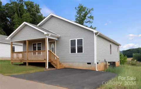 261 Quinn Hill 91 Ln #91, Mars Hill, NC 28754