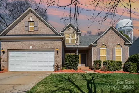 7192 Meyer Rd, Fort Mill, SC 29715