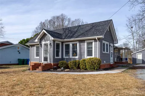 1331 E Cannon Ave, Albemarle, NC 28001