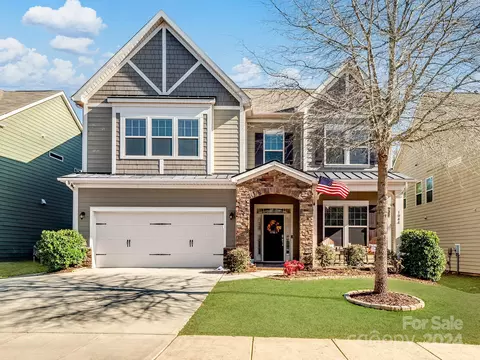 1044 Pennington Dr, Lancaster, SC 29720