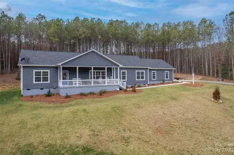 216 Devon Rd, Mooresboro, NC 28114 photo 2