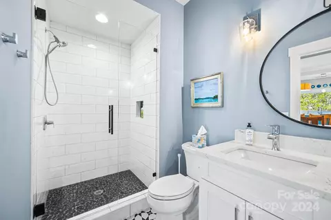 Bath - 15701 E Rocky River Rd, Davidson, NC 28036 photo 6 of 6